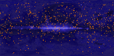 Bild des Himmels mit orangenen Punkten, die Radioquellen anzeigen. Als heller Streif in der Mitte ist die Milchstraße zu erkennen.